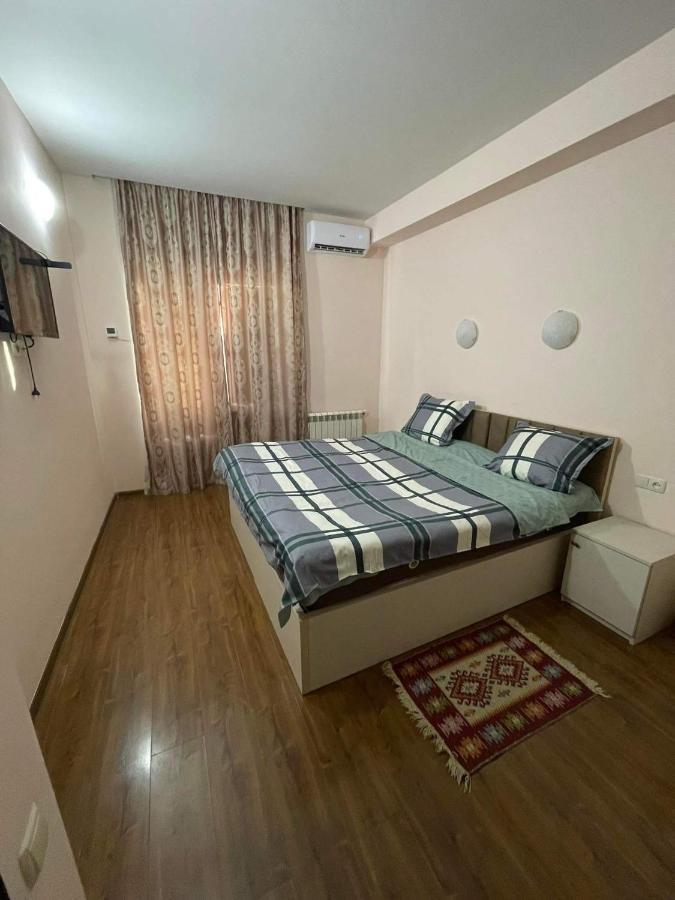 Cozy & Sweet Home Tbilisi Exteriör bild