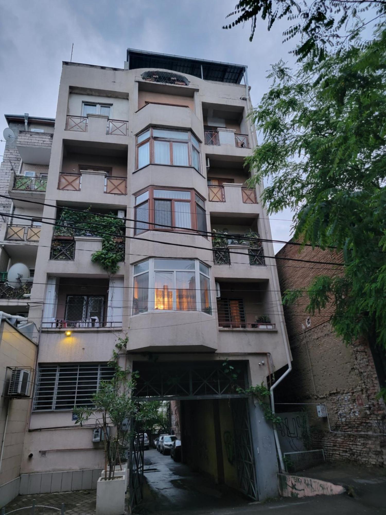 Cozy & Sweet Home Tbilisi Exteriör bild